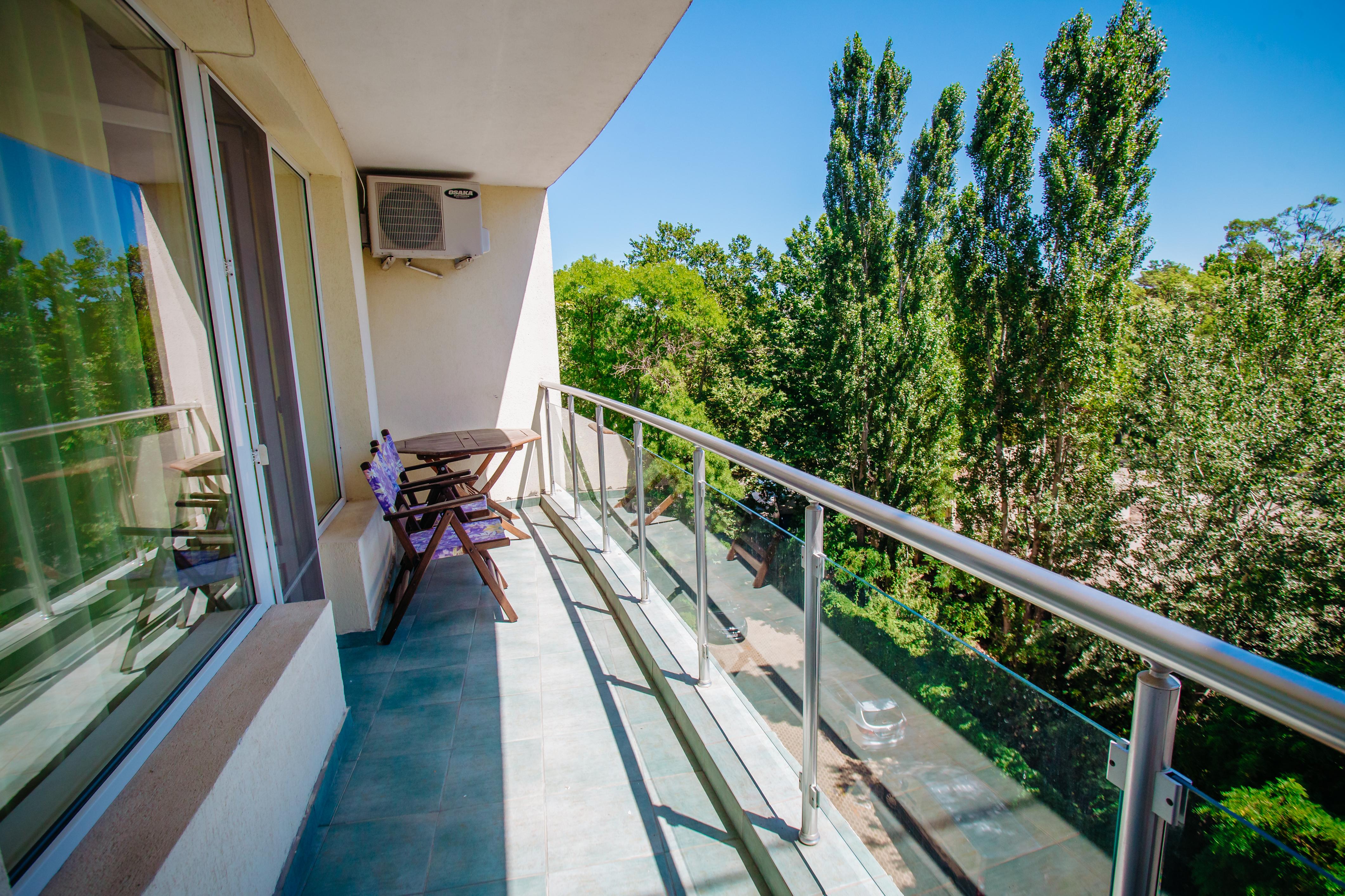 Niko Apartments Pantai Sunny Bagian luar foto