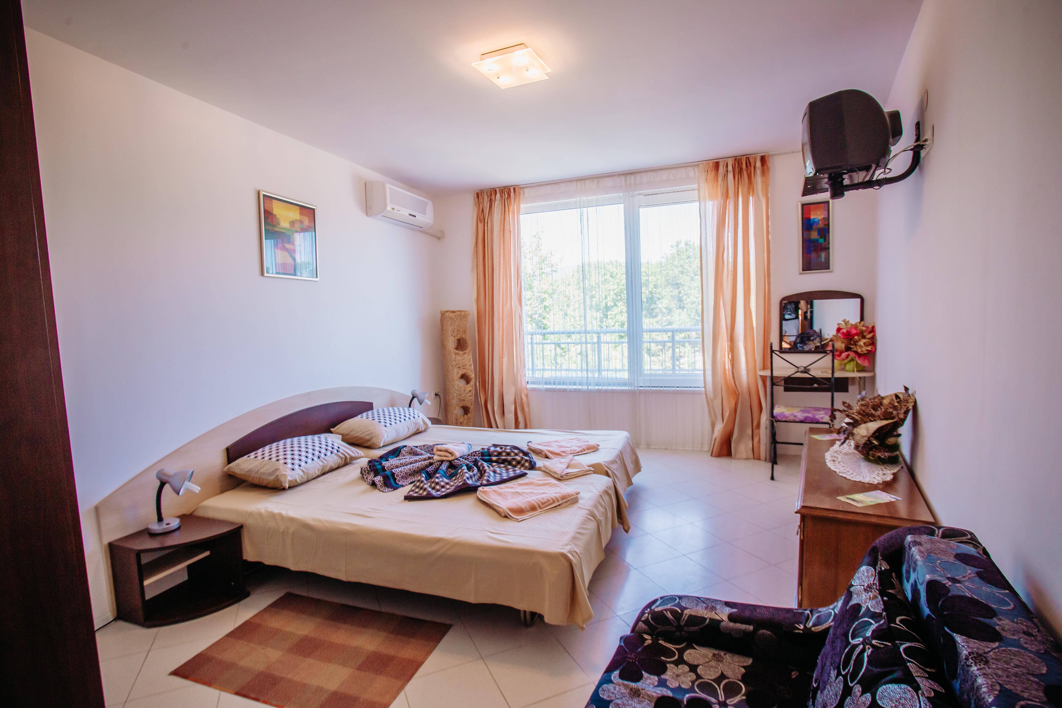 Niko Apartments Pantai Sunny Bagian luar foto