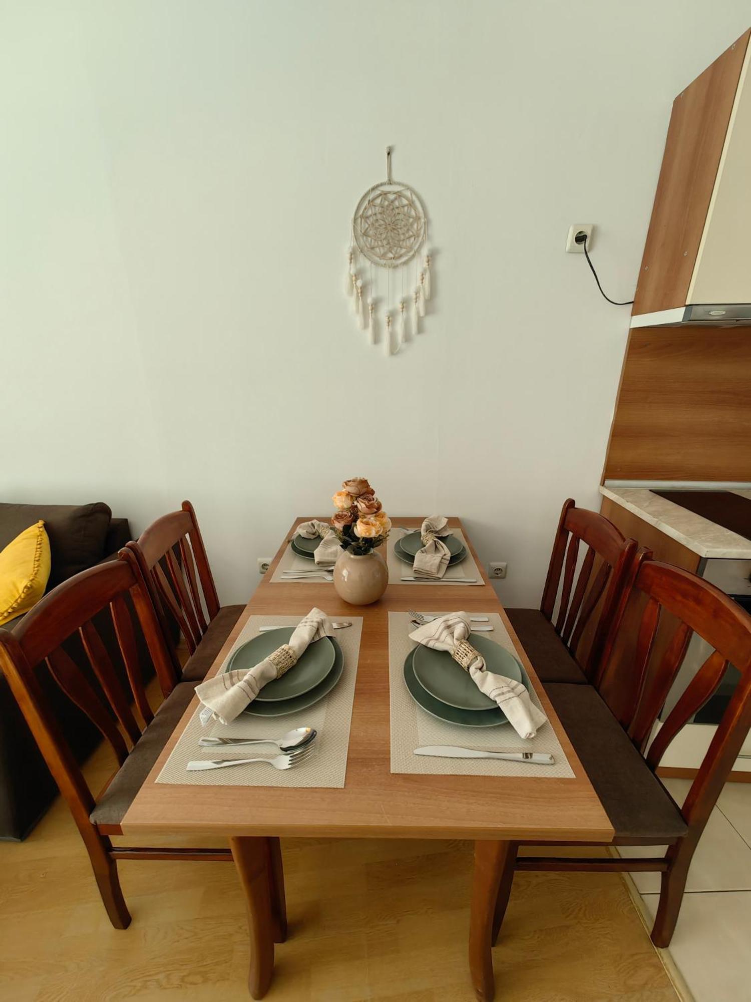 Niko Apartments Pantai Sunny Bagian luar foto